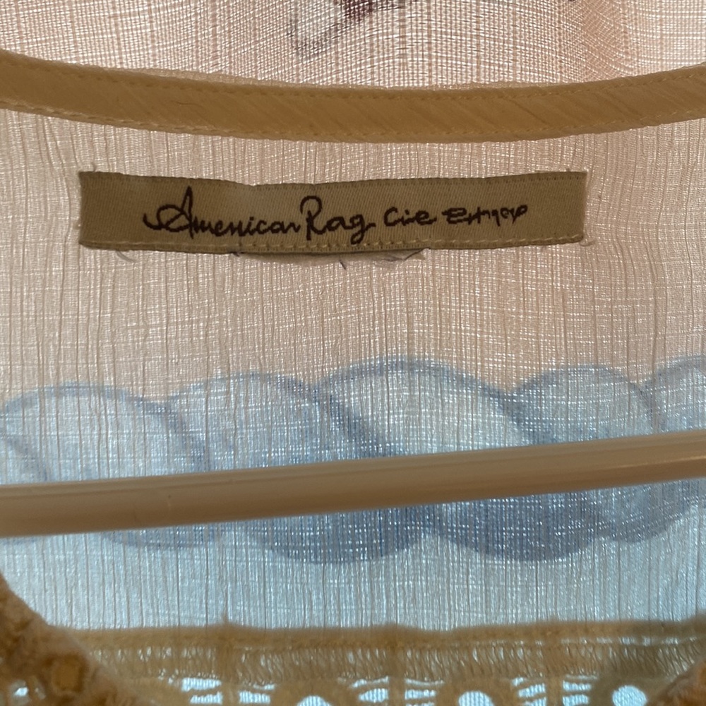 American Rag blouse - Picture 2 of 3